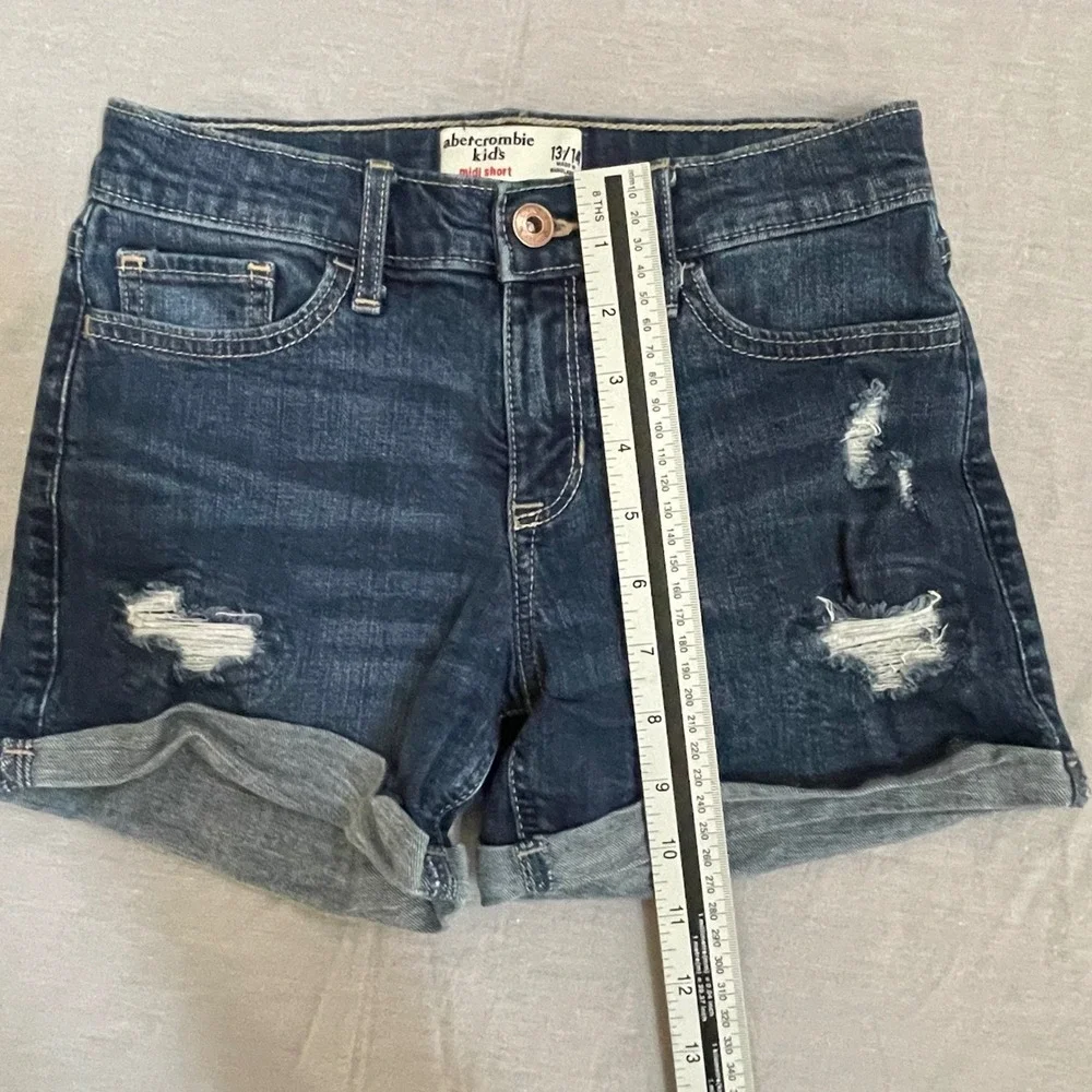 Abercrombie‎ Kids Girls Denim Distressed Cuffed Midi Shorts Size 13 14
